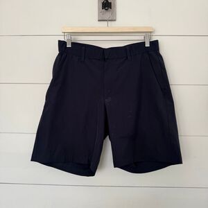 Fabletics Men’s Medium Navy Athletic Shorts